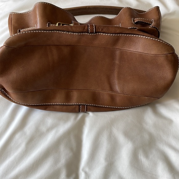 Burberry bucket bag EUC - Picture 10 of 15